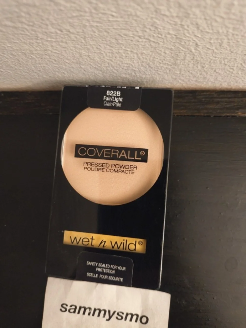 Wet N Wild Coverall Pressed Powder Fair/Light 822B SEALED DISCONTINUED